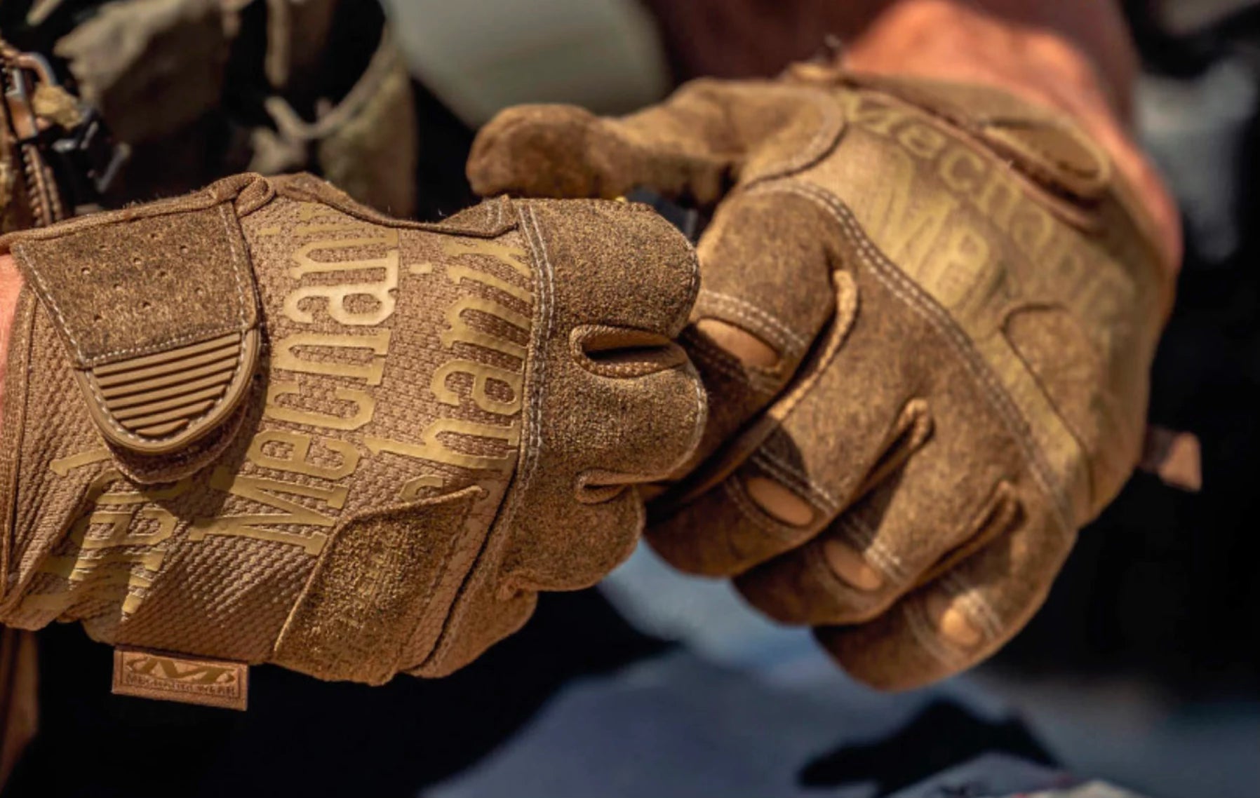 Guanti Tattici Mechanix: Protezione e Grip per ogni situazione
