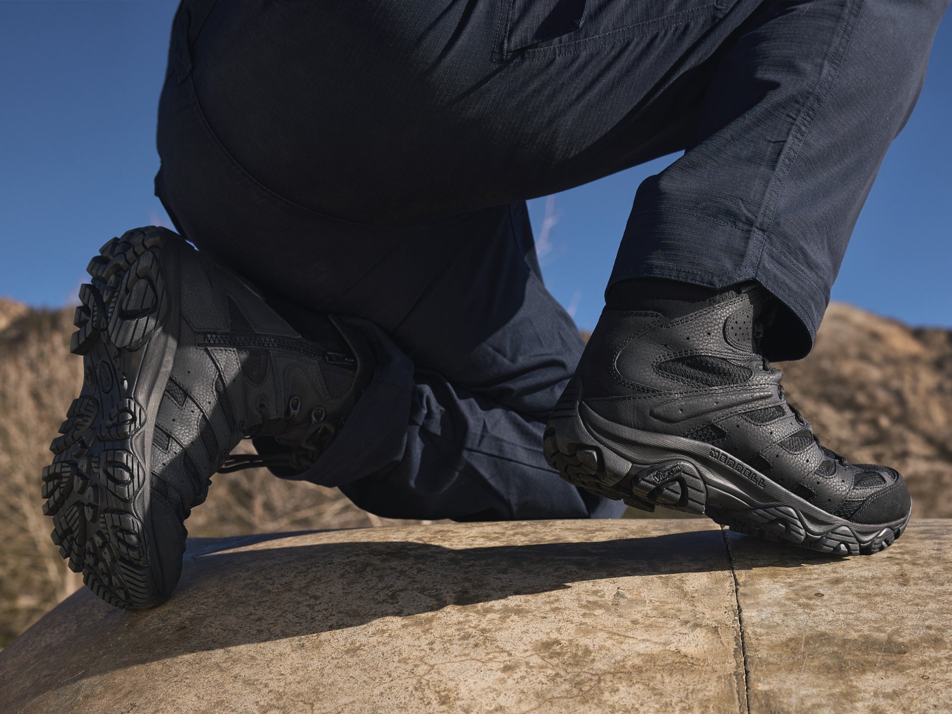 Anfibio tattico Merrell Moab 3 Tactical 8" Zip WP BLACK