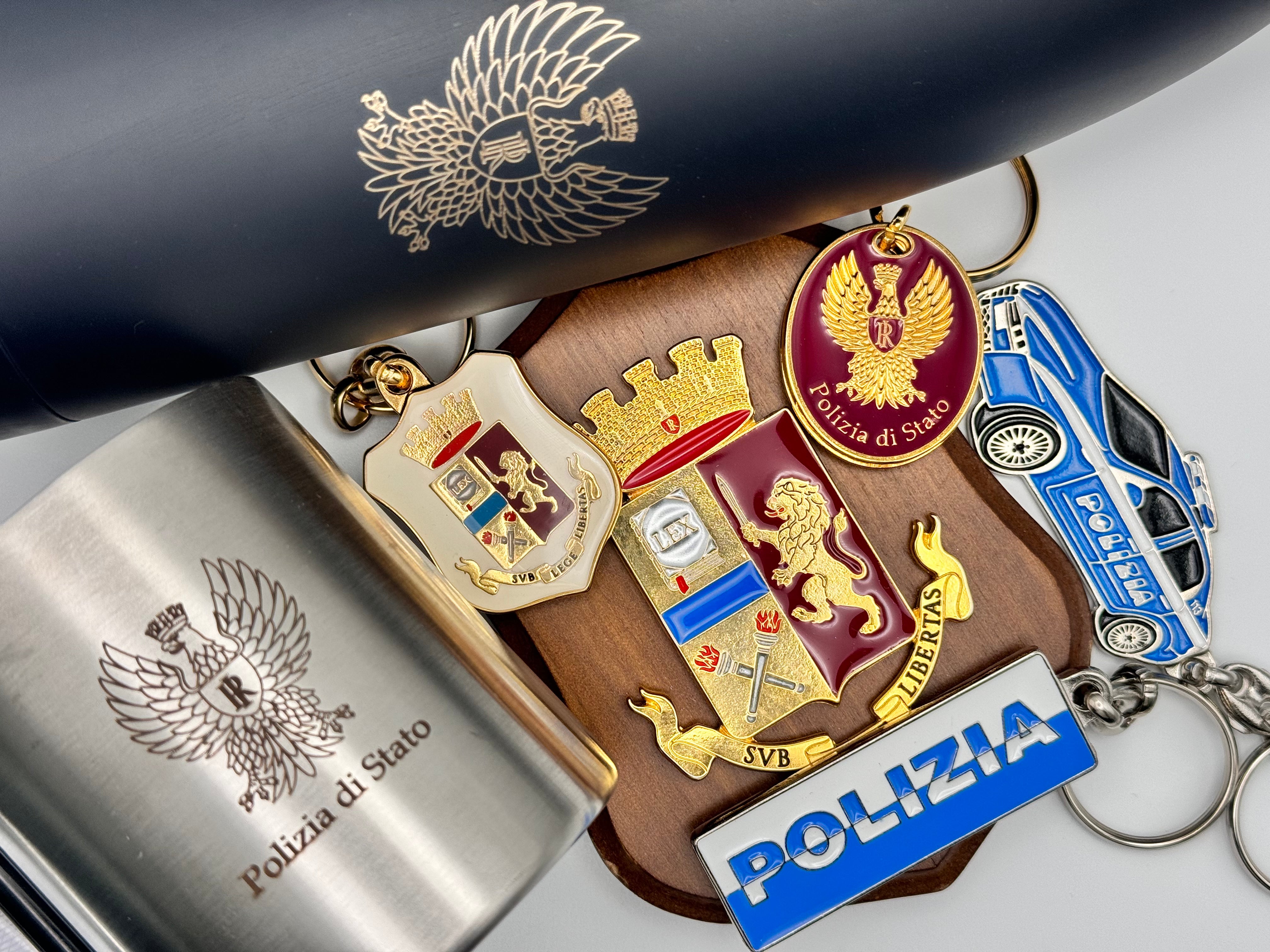Prodotti_ufficiali_Polizia_di_Stato_4eab2032-3927-4da3-8643-ed75c22dc358.heic