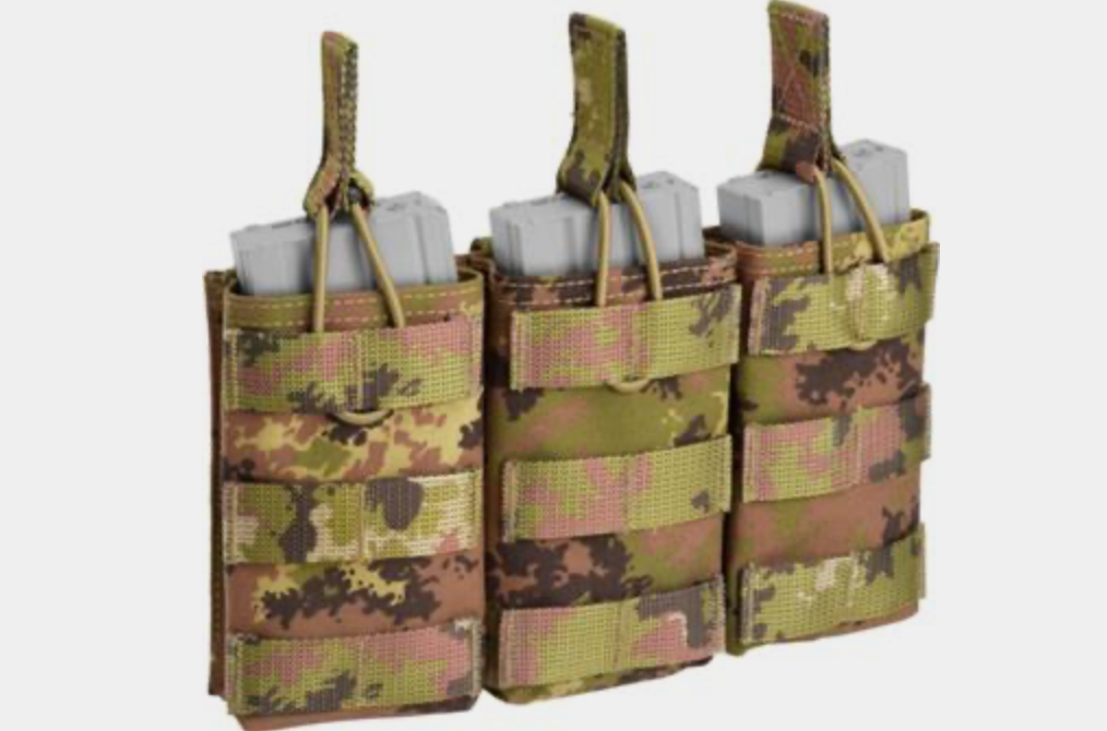 Porta caricatore tattico DEFCON 5 triplo ad estrazione rapida - Militare Store