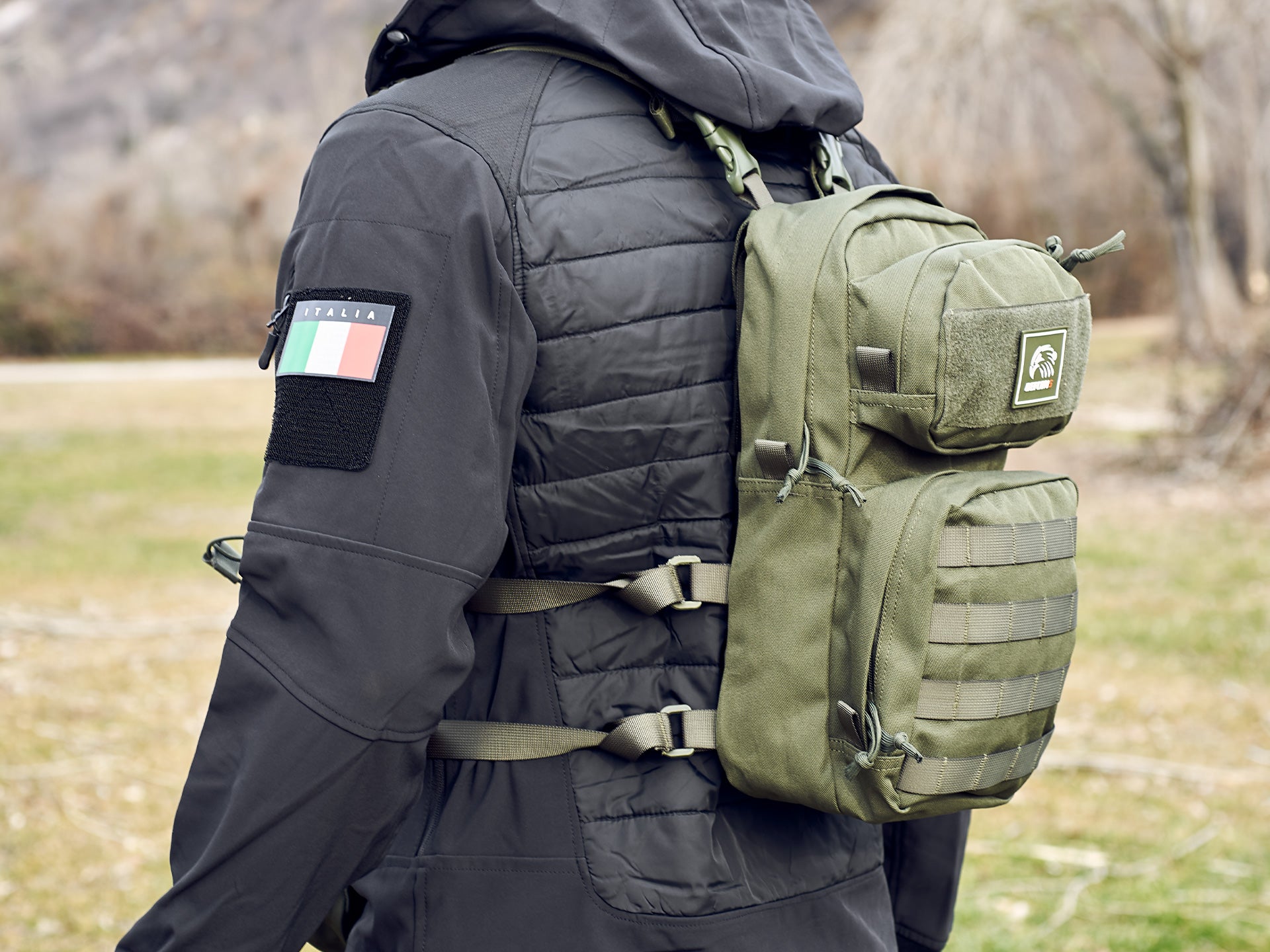 Gilet tattico OUTAC militare mini combo